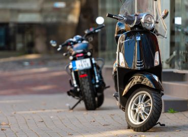 vespa-scooter-and-motorcycle-parked